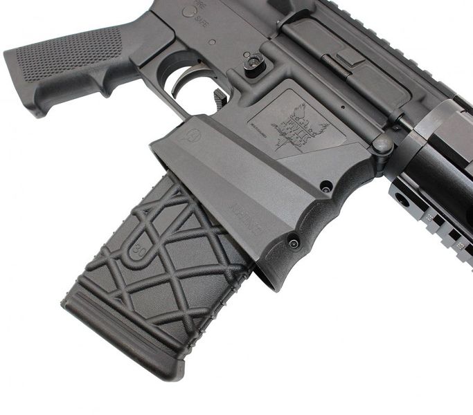 Шахта магазина Armaspec RHINO R-23 збільшена для AR-15 Чорна ARM100-BLK 15120254 фото