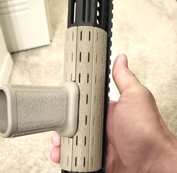 Накладка защитная на цевье BCM 5.5’’ M-Lok (5 шт. в уп.) Песочная BCM-MCMR-RP-FDE-5 15120139 фото