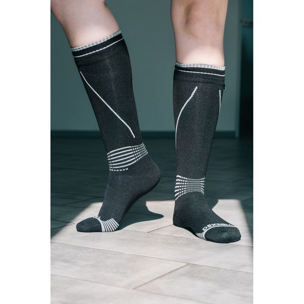 Водонепроникні шкарпетки Dexshell Longlite Socks 2.0, сірі полоски, розмір XL (47-49) DS72506JBG-XL 999995704 фото