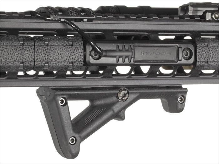 Рукоятка переноса огня Magpul AFG2 Picatinny MAG414-BLK 36830016 фото