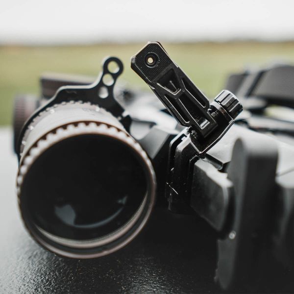 Цілик складаний Magpul MBUS Pro Offset чорний MAG526-BLK 7000528 фото