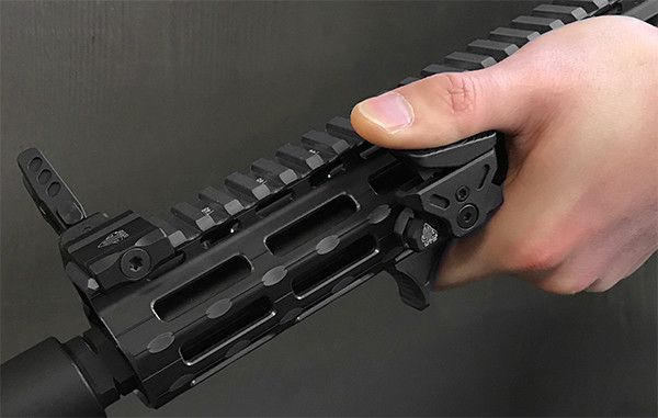 Упор Leapers UTG Angled Mount на цівці, M-LOK, Black 23700983 фото