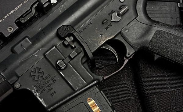 Важіль керування затворою затримкою Magpul B. A. D. Lever подовжений MAG980-BLK 36830027 фото