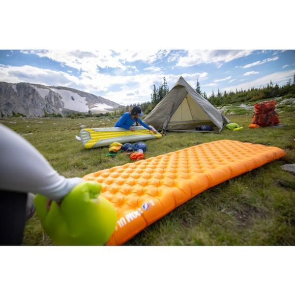 Килимок надувний Big Agnes Zoom UL Insulated 25x72 Wide Regular 021.0227 фото